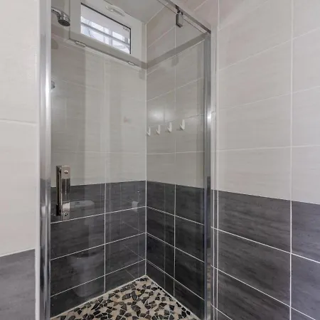Zodiaques 2-5 By Interhome Le Barcarès